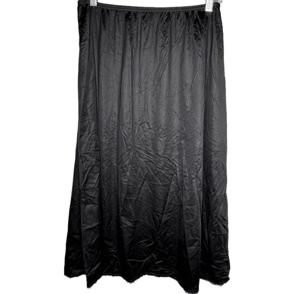 Vintage Vanity Fair Black‎ Nylon Slip - Picture 1 of 5